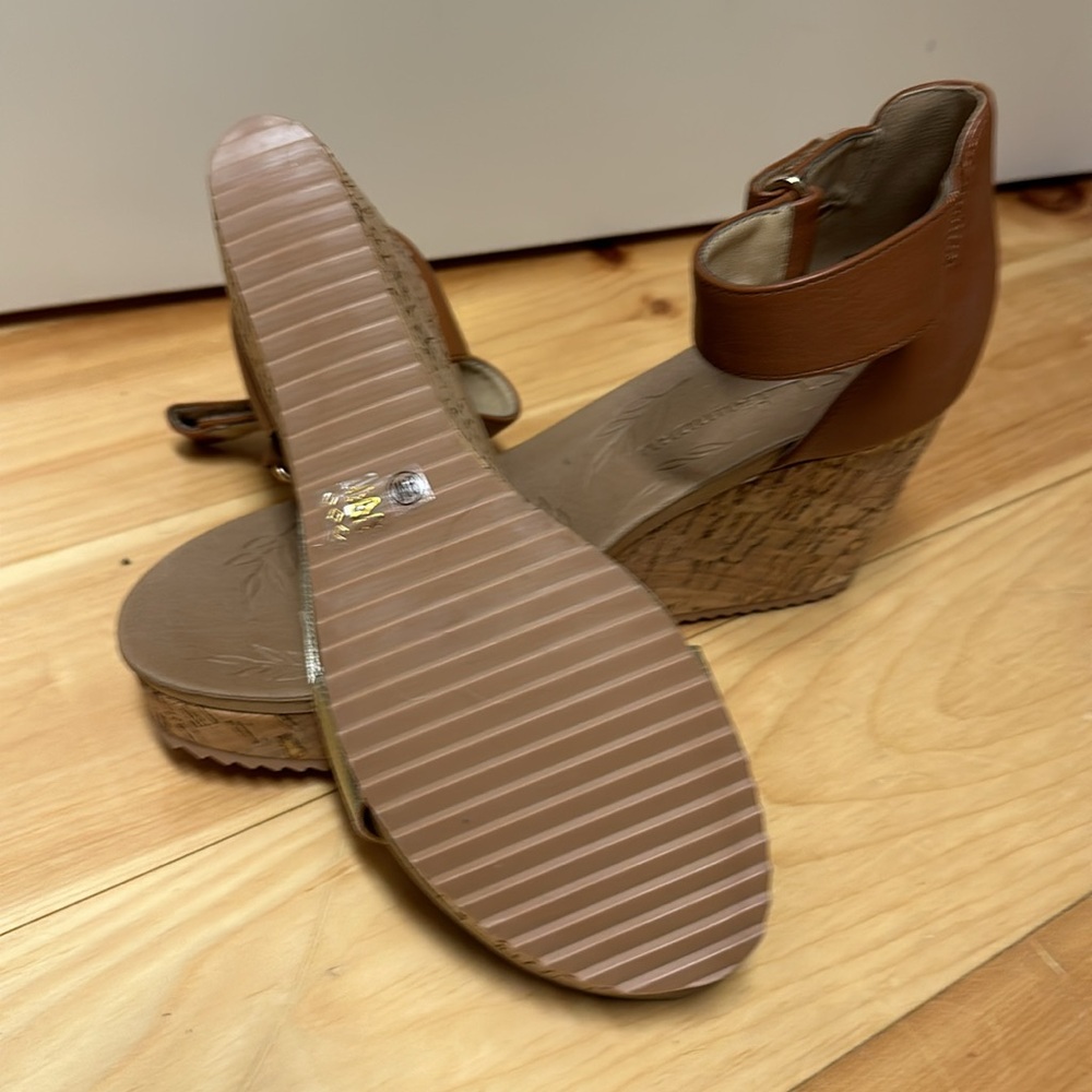 Cl By Laundry - image 3